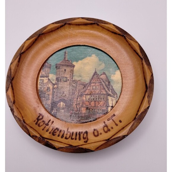 Rothenburg O D T Germany Plate Carved Painted Wood Mid Century MCM Barvaria Tags - Picture 4 of 4